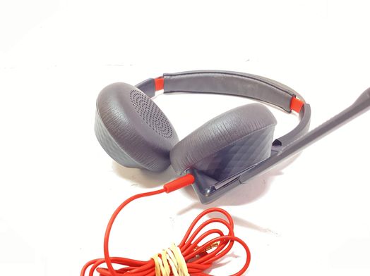 diadema plantronics blackwire c5220