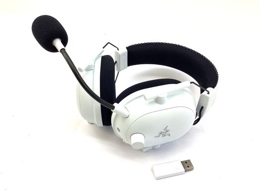 diadema razer blackshark v2 pro