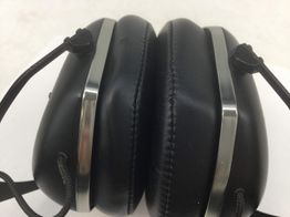 diadema v-moda crossfade lp2