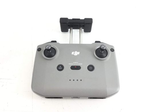 dron con cámara dji mavic air 2