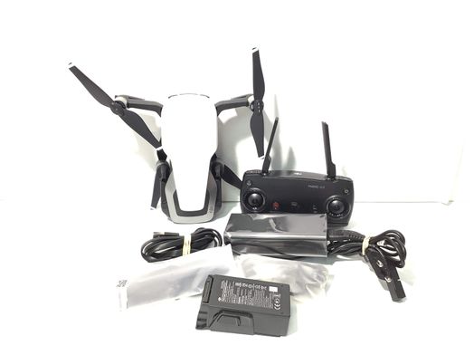 dron con cámara dji mavic air