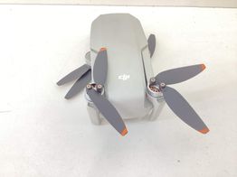 dron con c&aacute;mara dji mini 2 se