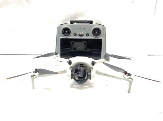 drone com c&acirc;mera dji mini 4 pro (dji rc-n2)