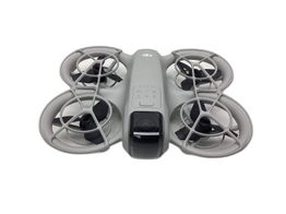 dron con c&aacute;mara dji neo