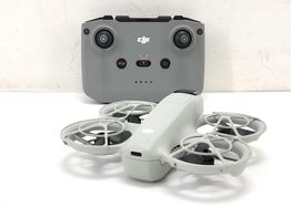 dron con c&aacute;mara dji neo