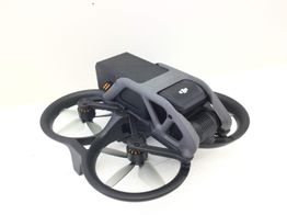 drone com c&acirc;mera dji avata