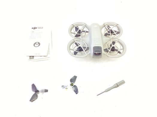 drone com c&acirc;mera dji neo