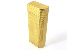 encendedor alta gama cartier plaque or g