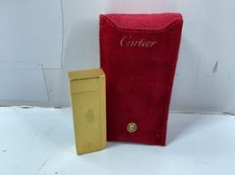 encendedor alta gama cartier plaque or g