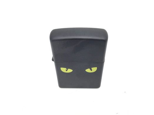encendedor zippo ojos