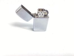 encendedor zippo slim chrome