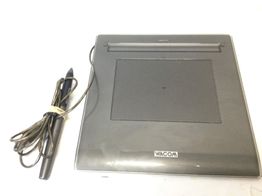 equipamiento diseño grafico wacom ctf-420