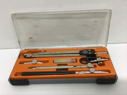 equipamiento oficinas ede compas