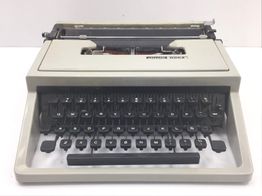 equipamiento oficinas olivetti dora
