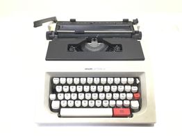 equipamiento oficinas olivetti lettera 42