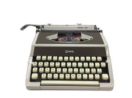 equipamiento oficinas royal -