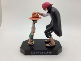 figura accion bandai shanks y luffy