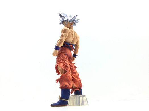 figura accion bandai son goku ultra instinto