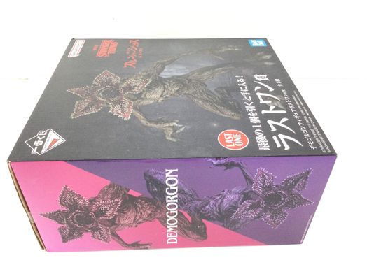 figura accion bandai stranger things
