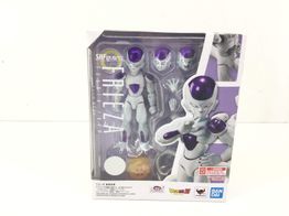 figura accion bandai frieza