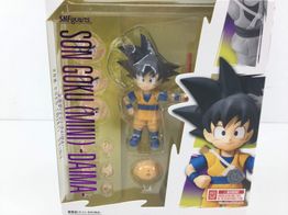 figura accion bandai son goku mini daima