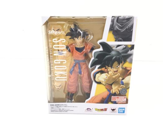 figura accion bandai son goku