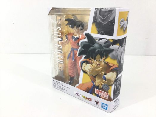 figura accion bandai son goku
