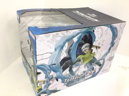 figura accion bandai trafalgar law