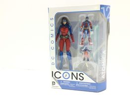 figura accion dc comics atomica