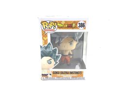 figura accion funko goku (ultra instinct)