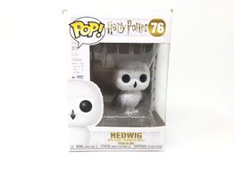 figura accion funko harry potter: hedwig