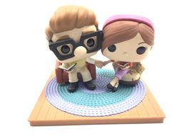 figura accion funko pop! moment carl and ellie #1338 disney 100