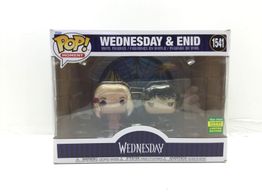 figura accion funko wednesday & enid 1541