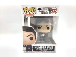 figura accion funko number five
