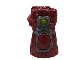 figura accion hasbro guantelete iron man