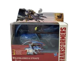 figura accion hasbro bumblebee & strafe a6495