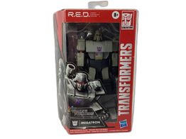 figura accion hasbro r.e.d. megatron