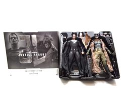 figura accion hot toys knightmare batman and superman