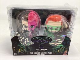 figura accion hot toys batman forever the riddler and two-face