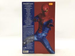 figura accion hot toys the amazing spiderman mms 179