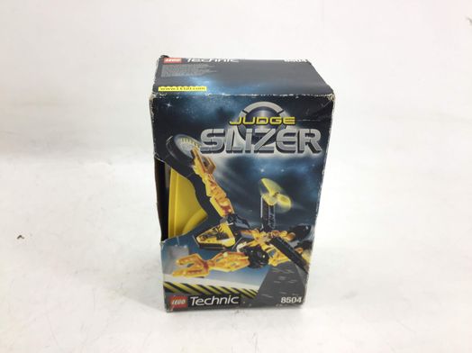 figura accion lego judge slizer