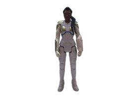 figura accion marvel shuri titan hero series