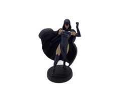 figura accion marvel raven