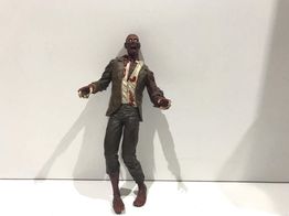figura accion neca resident evil 10th anniversary  crimson head