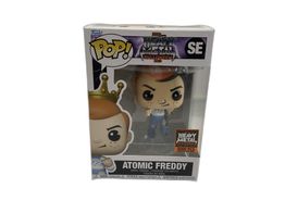 figura de a&ccedil;&atilde;o funko freddy funko as number five - camp fundays 2023