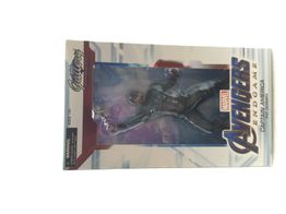 figura accion gallery diorama marvel gallery avengers endgame captain amerika pvc figure