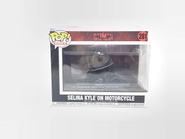 figuras modelismo funko 281 the batman selina kyle on motorcycle