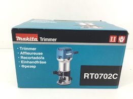 fresadora makita rt0702c