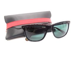 gafa de sol se&ntilde;ora carolina herrera she757