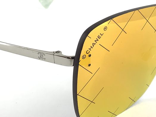 &oacute;culos de sol senhora chanel 4215